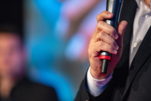 10 fakta menarik tentang public speaking