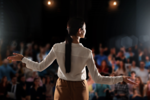 6 cara untuk upgrade skill public speaking